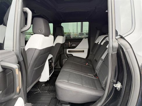 Used 2024 GMC Hummer EV 2X w/ Extreme Off-Road Package AWD/4WD image 14