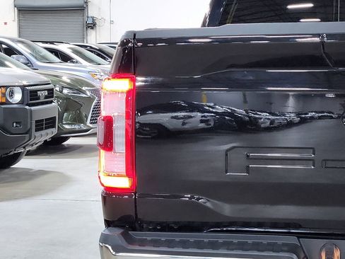 Used 2023 Ford F150 Lariat w/ Trailer Tow Package image 20