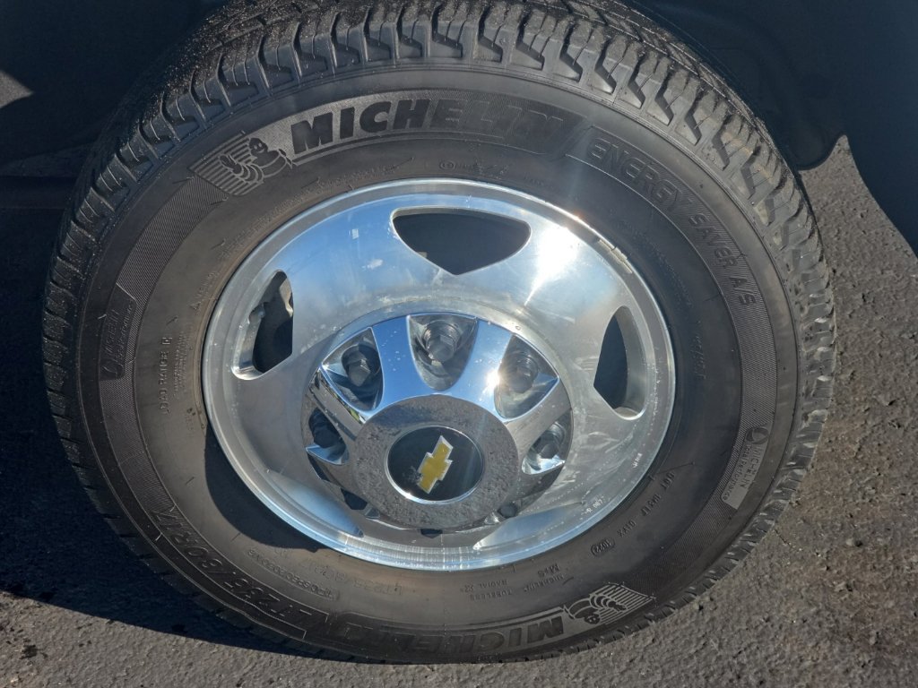Used 2022 Chevrolet Silverado 3500 High Country AWD/4WD image 14