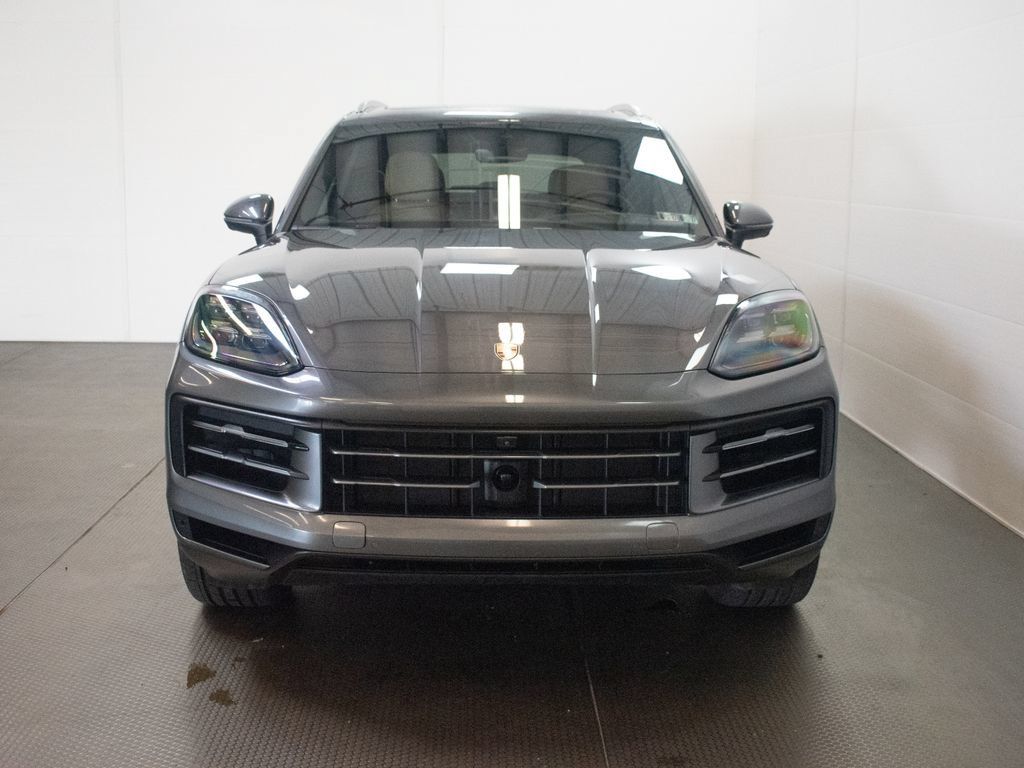 Certified 2026 Porsche Cayenne S AWD/4WD image 7
