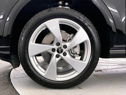 New 2025 Audi Q5 2.0T Premium Plus image 12