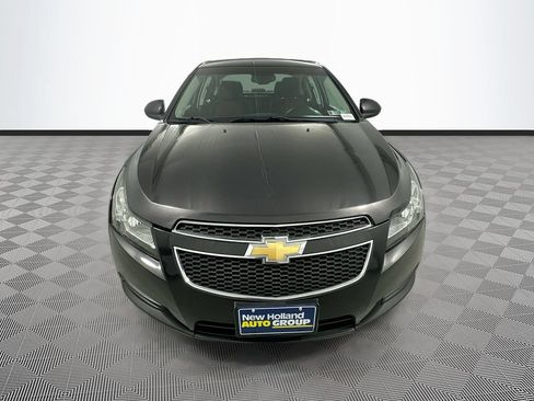 Used 2014 Chevrolet Cruze LT FWD image 2