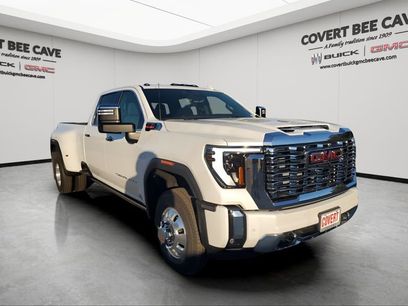 New 2026 GMC Sierra 3500 Denali w/ Denali Reserve Package