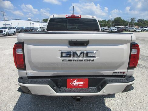 New 2026 GMC Canyon AT4 AWD/4WD image 6