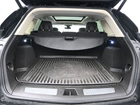 Used 2019 Cadillac XT5 Luxury AWD/4WD image 27