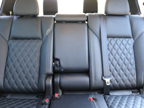 Used 2022 Mitsubishi Outlander SEL AWD/4WD image 30
