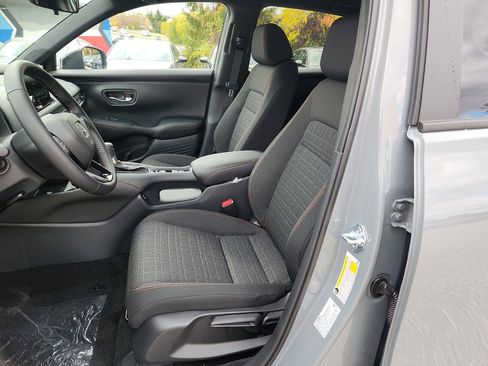 New 2026 Honda HR-V Sport image 9