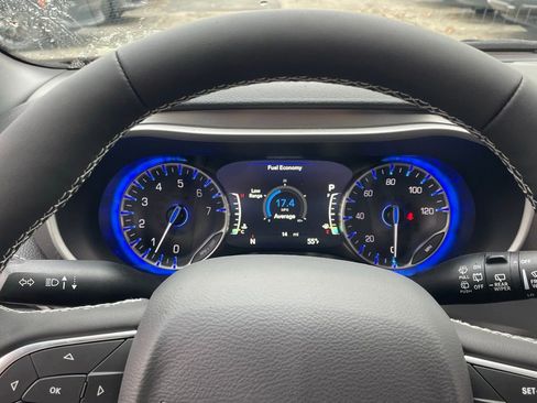 New 2026 Chrysler Pacifica Select image 25