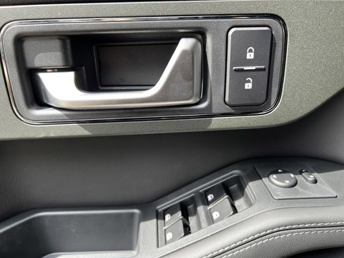 New 2025 INEOS Grenadier image 14