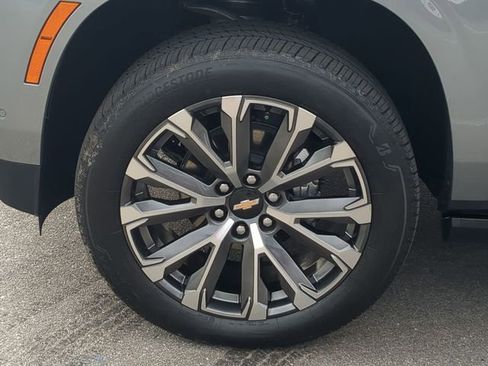 Used 2026 Chevrolet Tahoe High Country image 12