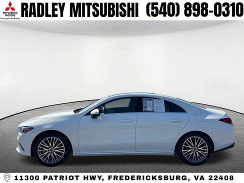 Used 2020 Mercedes-Benz CLA 250 4MATIC w/ Premium Package image 17