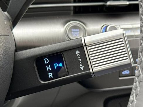 New 2026 Hyundai Kona SEL Premium image 18