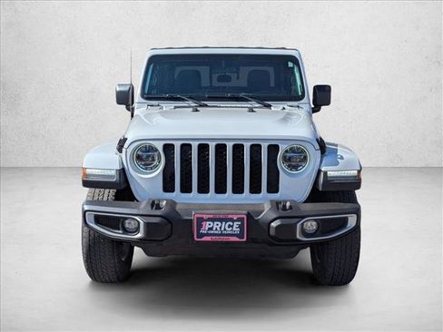 Used 2022 Jeep Gladiator Sport image 2
