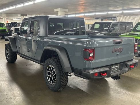 New 2026 Jeep Gladiator Rubicon w/ Technology Group AWD/4WD image 4