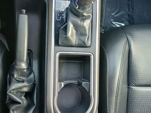 Used 2022 Toyota Tacoma Limited w/ Nightshade Package image 31