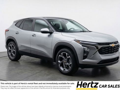 Used 2025 Chevrolet Trax LT w/ LT Convenience Package image 1