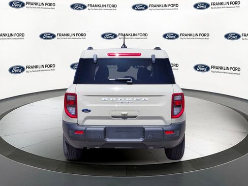 New 2025 Ford Bronco Sport Big Bend w/ Convenience Package AWD/4WD image 4