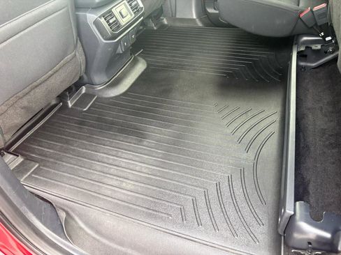 Certified 2021 Ford F150 XLT w/ Equipment Group 302A High image 40