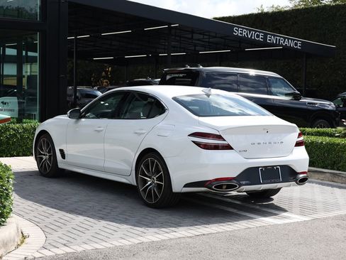 Used 2026 Genesis G70 2.5T RWD image 5