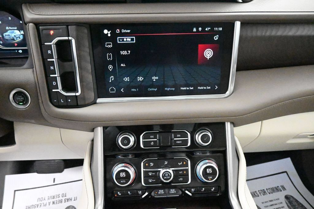 Used 2023 GMC Yukon Denali w/ Max Trailering Package AWD/4WD image 14
