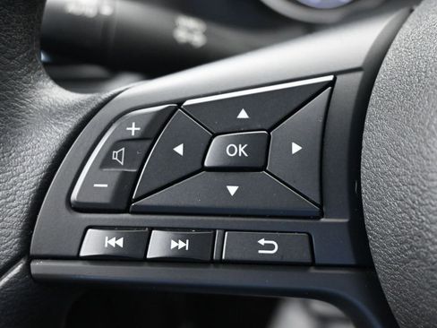 Used 2025 Nissan Sentra S FWD image 27
