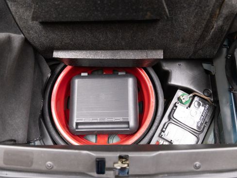 Used 1997 Porsche 911 Carrera S image 94