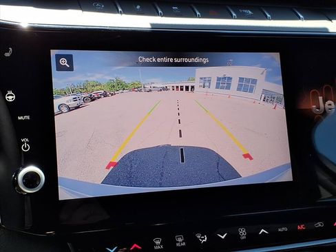 New 2026 Jeep Grand Cherokee Limited AWD/4WD image 30