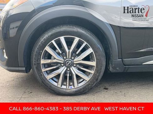 Certified 2024 Nissan Kicks SR image 25