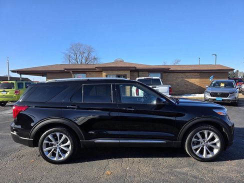 Used 2021 Ford Explorer Platinum image 9