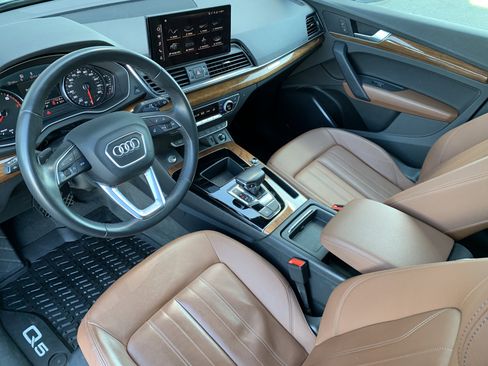 Certified 2022 Audi Q5 2.0T Premium w/ Convenience Package image 8