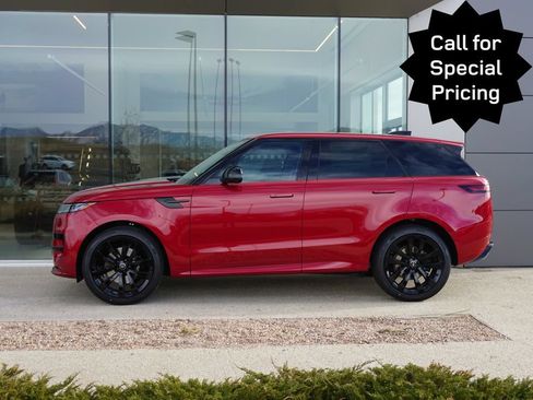 New 2025 Land Rover Range Rover Sport Dynamic SE AWD/4WD image 8