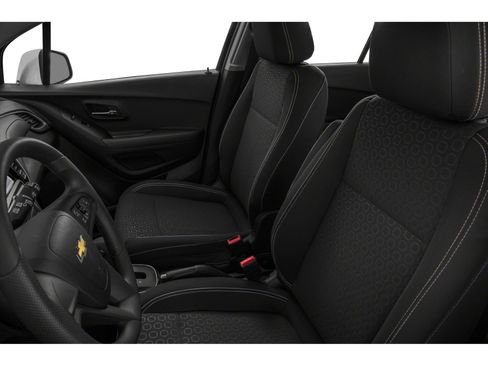 Used 2018 Chevrolet Trax LS w/ LPO, Cargo Package FWD image 6