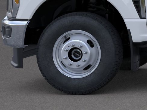New 2026 Ford F350 XL AWD/4WD image 19