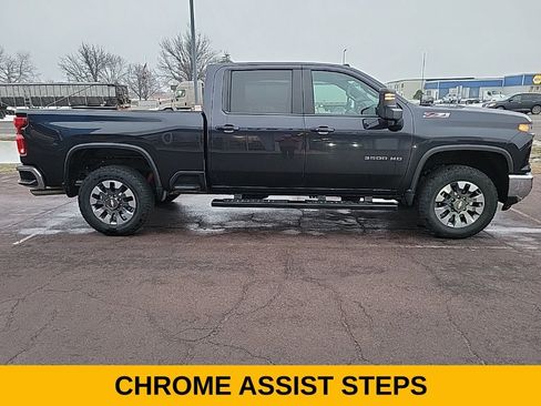 Used 2024 Chevrolet Silverado 3500 LT w/ All Star Edition image 8