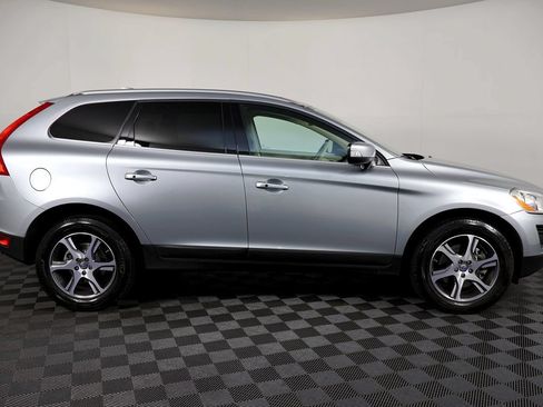 Used 2013 Volvo XC60 T6 AWD/4WD image 7