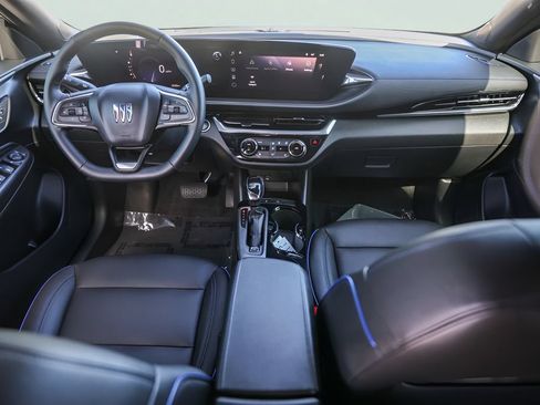 Used 2025 Buick Envista Sport Touring w/ Convenience I Package FWD image 26