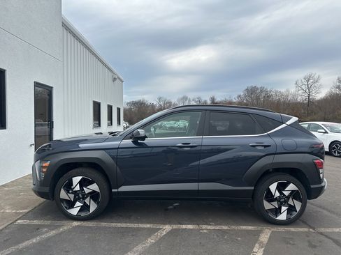Used 2024 Hyundai Kona Limited image 9