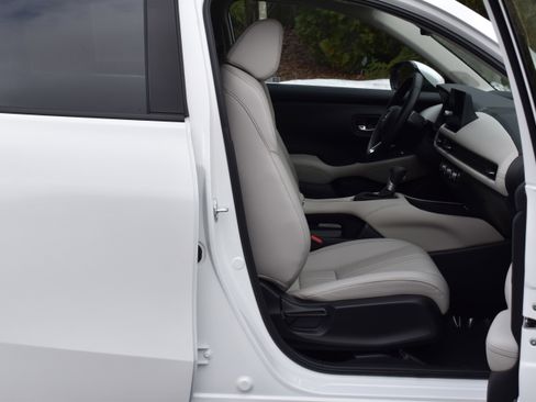 Used 2026 Honda HR-V EX-L image 26