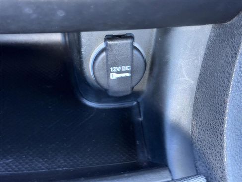 Used 2018 Dodge Charger SXT Plus image 24