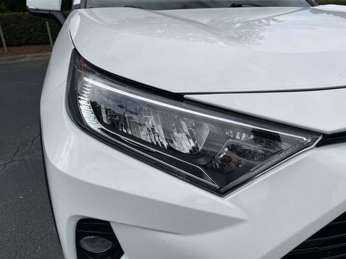 Used 2021 Toyota RAV4 XLE FWD image 35
