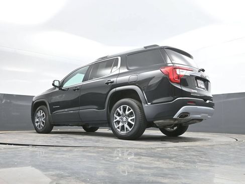 Used 2023 GMC Acadia SLT AWD/4WD image 39