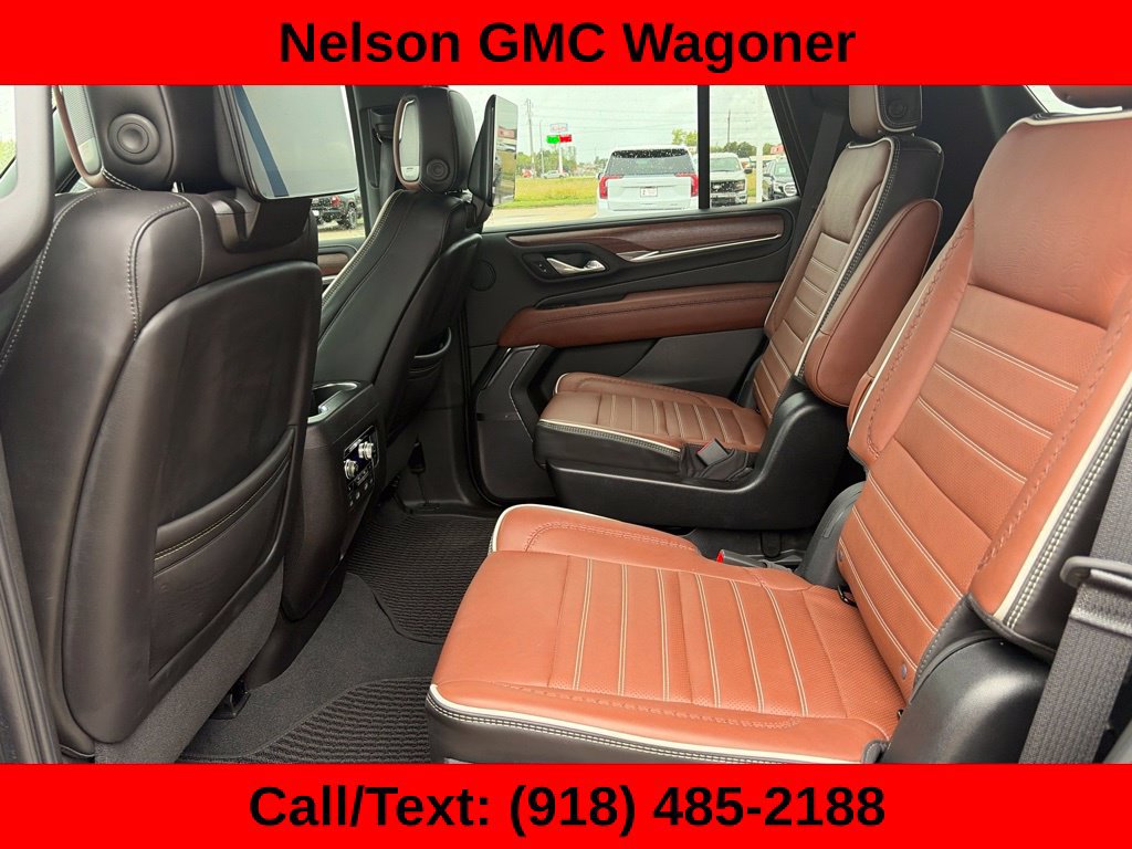 Used 2023 GMC Yukon Denali Ultimate AWD/4WD image 17
