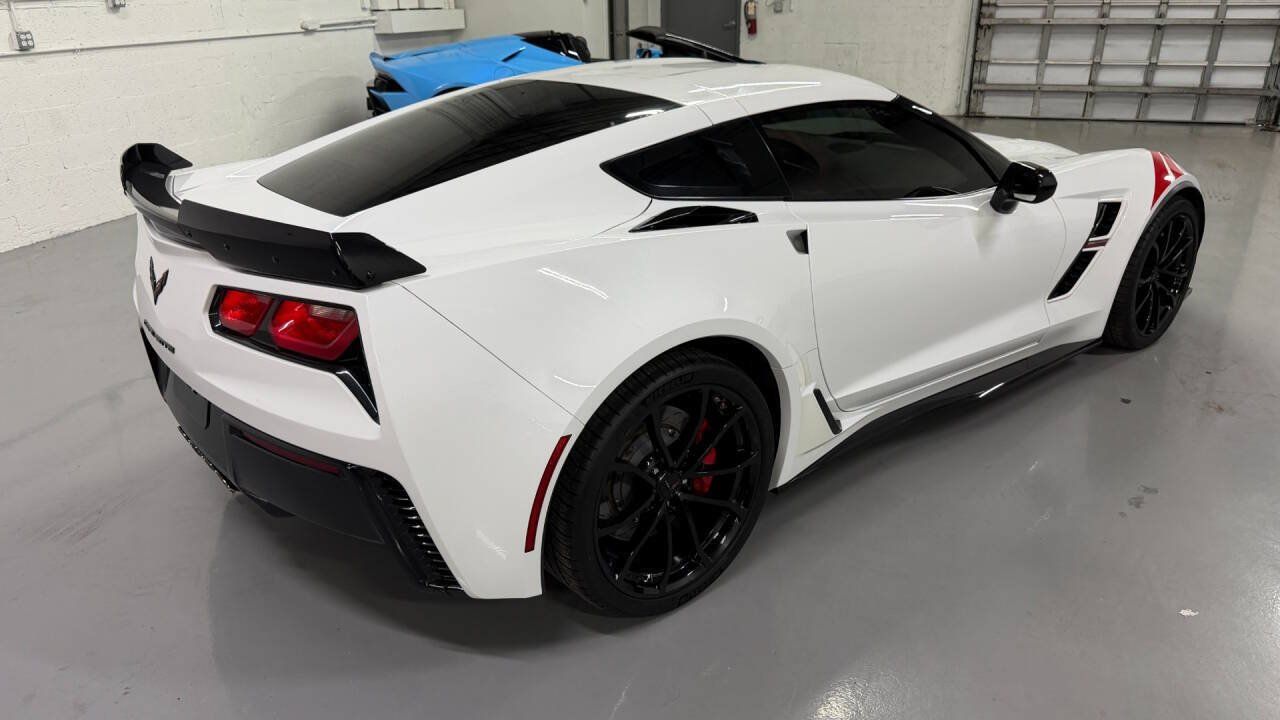 Used 2019 Chevrolet Corvette Grand Sport RWD image 16