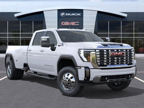 New 2026 GMC Sierra 3500 Denali w/ Denali Reserve Package AWD/4WD image 7