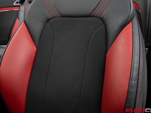 Used 2023 Bentley Continental GT Mulliner image 38