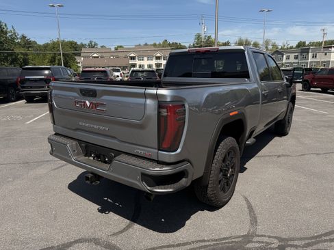 New 2026 GMC Sierra 2500 AT4 w/ AT4 Premium Plus Package AWD/4WD image 5