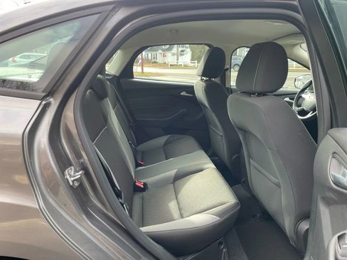 Used 2014 Ford Focus SE image 34