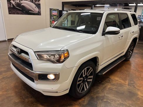 Used 2015 Toyota 4Runner Limited RWD image 48