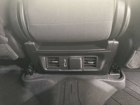 Used 2023 Chevrolet Silverado 1500 LT w/ Protection Package RWD image 21