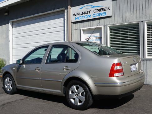 Used 2004 Volkswagen Jetta GLS image 18